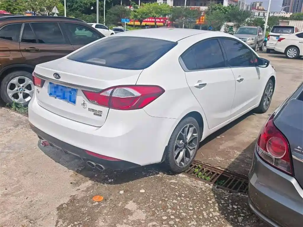 Kia K3 起亚K3 2016款 1.4 T 自动GLS