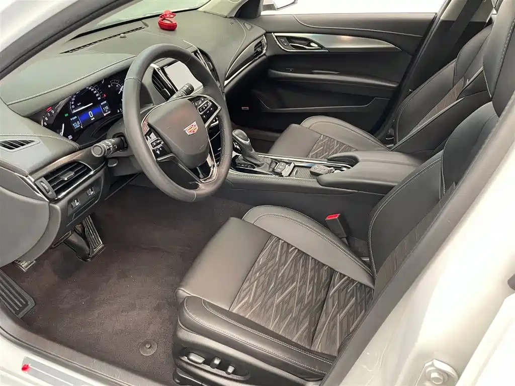 Cadillac ATS-L 28 T Tech