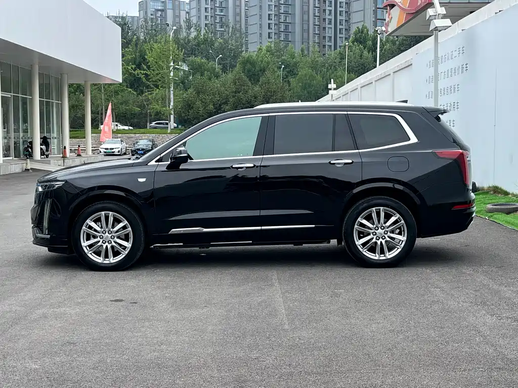 Cadillac XT6 2.0 T 6-seat 4 WD Luxury