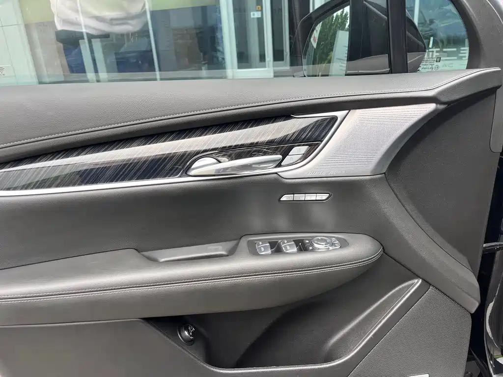 Cadillac XT6 2.0 T 6-seat 4 WD Luxury