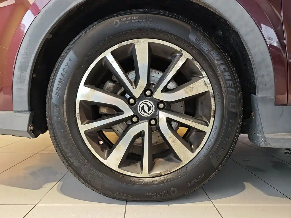 Fengguang 580 1.5 T CVT Luxury