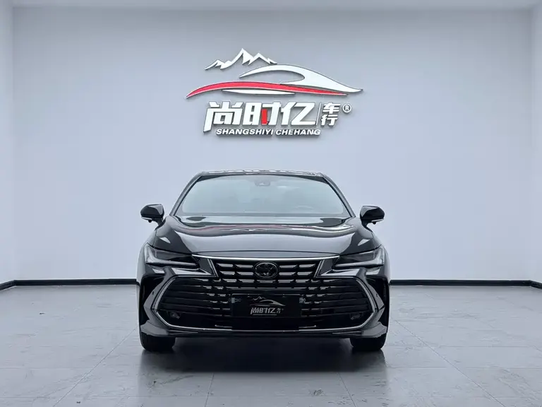 Toyota Avalon 2.0 L Luxury
