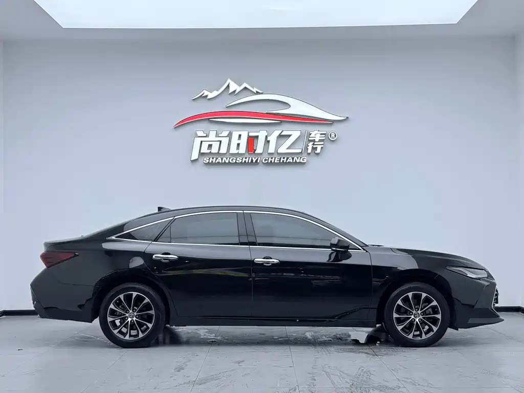 Avalon 2.0 L Luxury