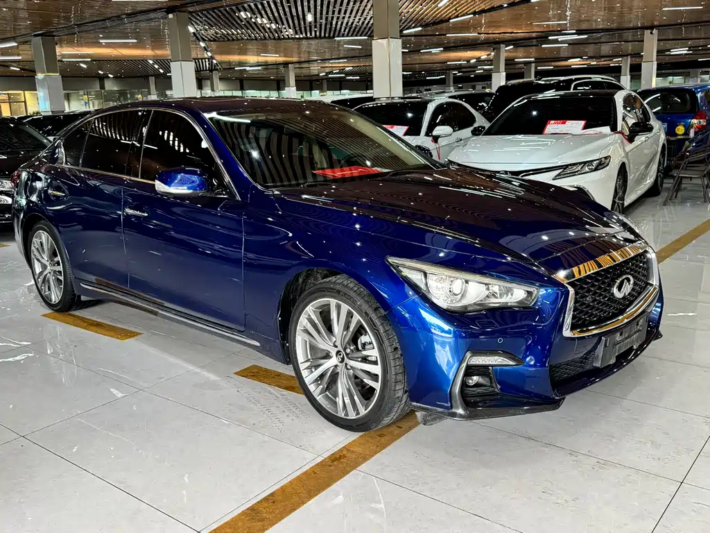 Infiniti Q50 L 2.0 T 30 Anniversary Limited