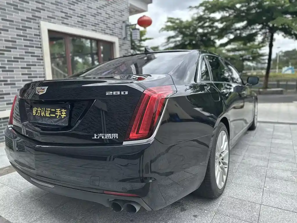 Cadillac CT6 28 T Leading