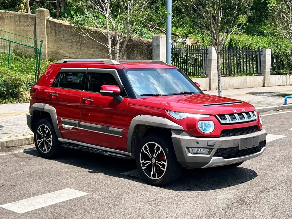 Beijing Offroad BJ20 1.5 T CVT Luxury