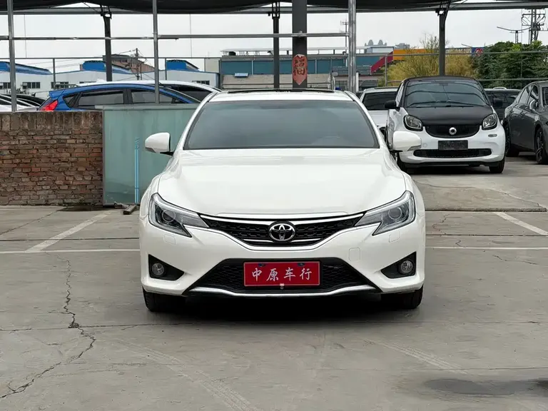 Toyota Mark X 2.5 V Style Sharp Navigation