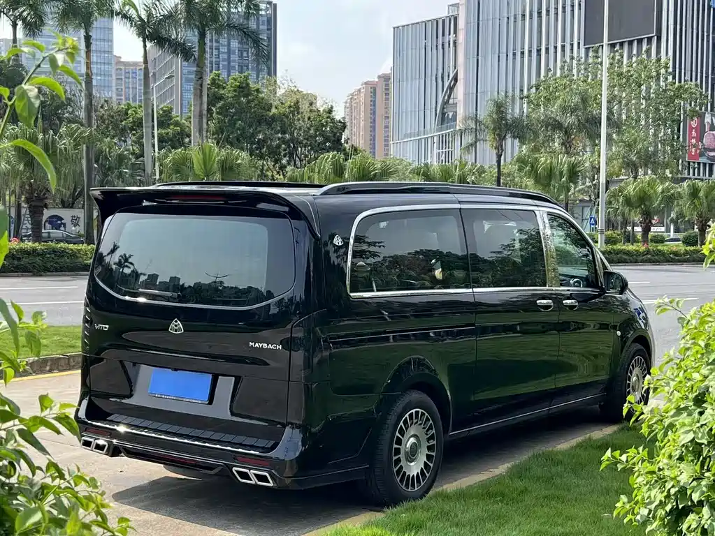 Vito 2.0 T Business 7-seat