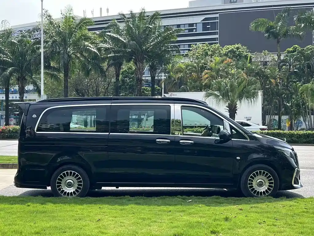 Vito 2.0 T Business 7-seat