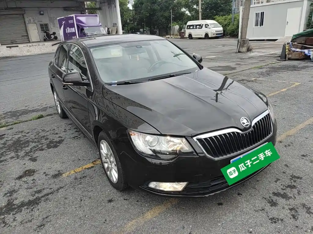 Superb 1.8 TSI Auto Noble