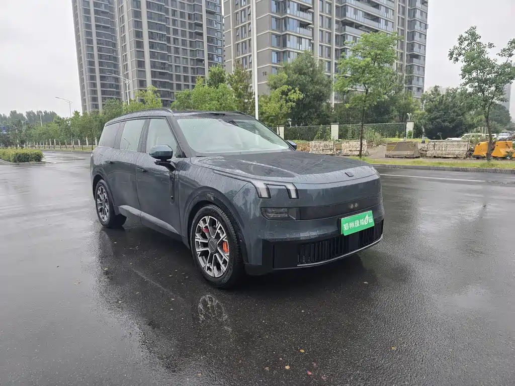 Lynk & Co 900 领克900 2025款 2.0 T Ultra 6座