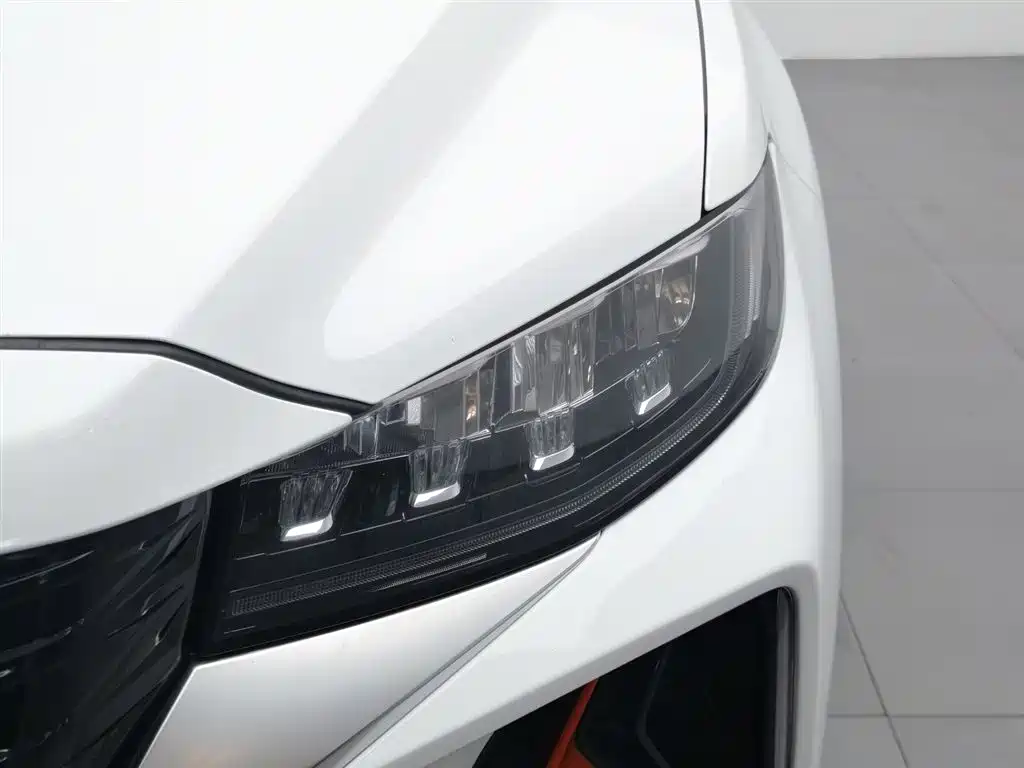 Boyue Boyue X 1.8 TD DCT Smart