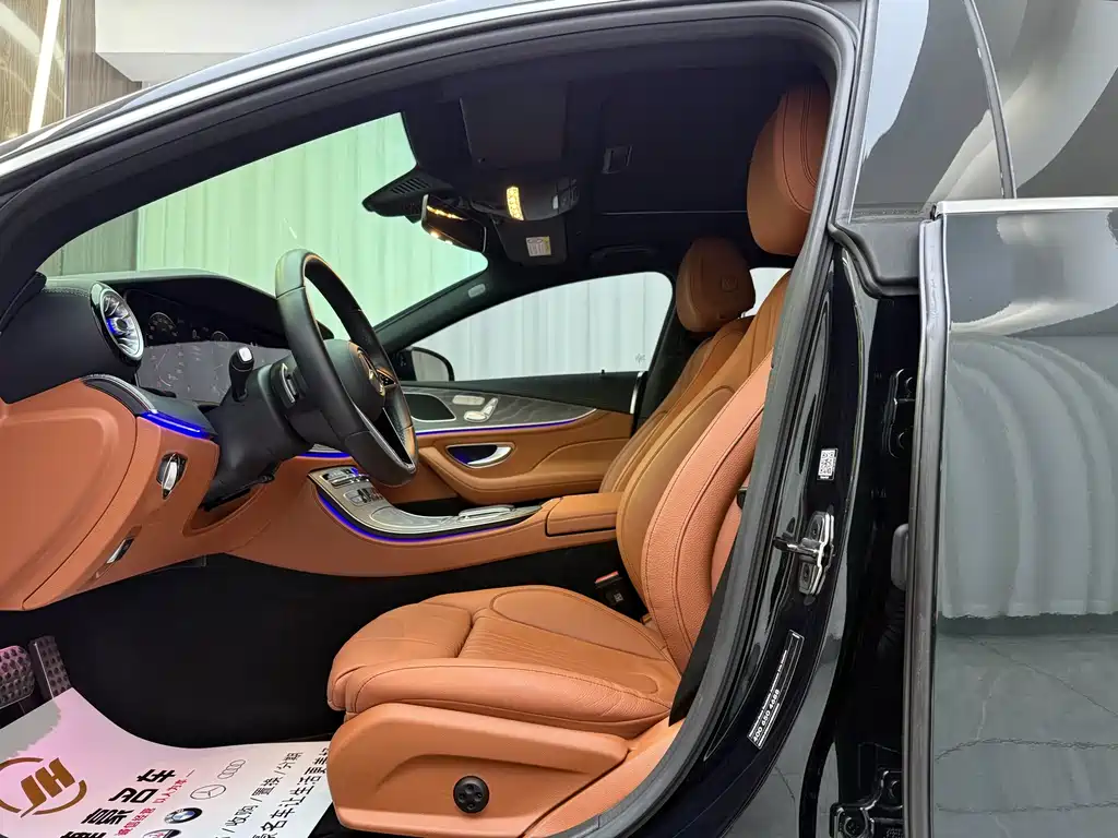 Mercedes-Benz CLS 奔驰CLS 2023款 改款 CLS 260