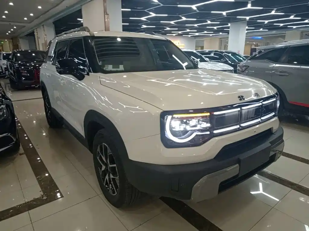 BAIC BJ30 1.5 T Magic Core Electric Drive Standard