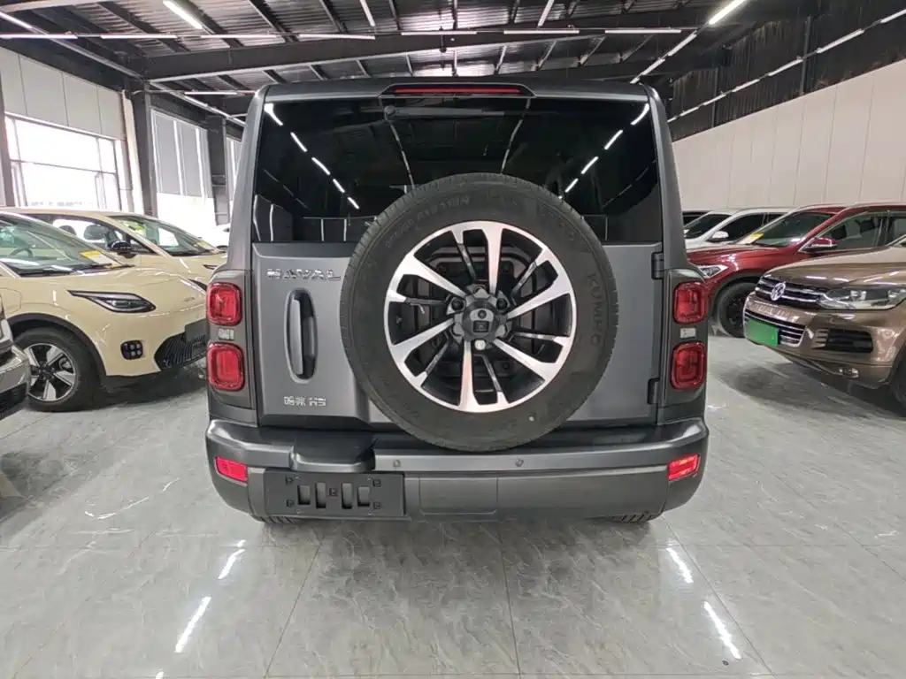 Haval H9 2.0 T Gasoline 4 WD Extreme Realm