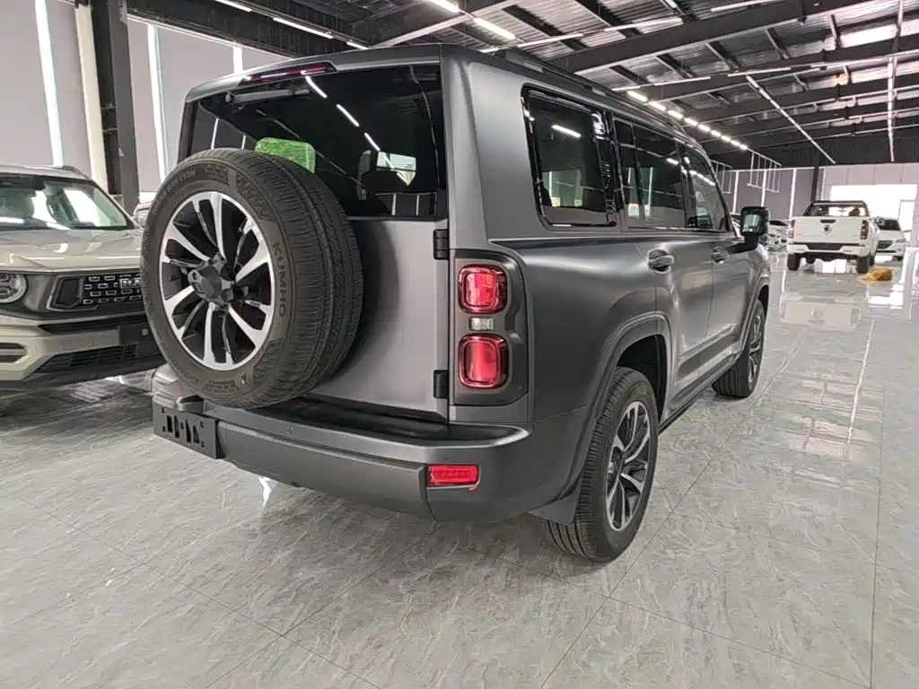 Haval H9 2.0 T Gasoline 4 WD Extreme Realm