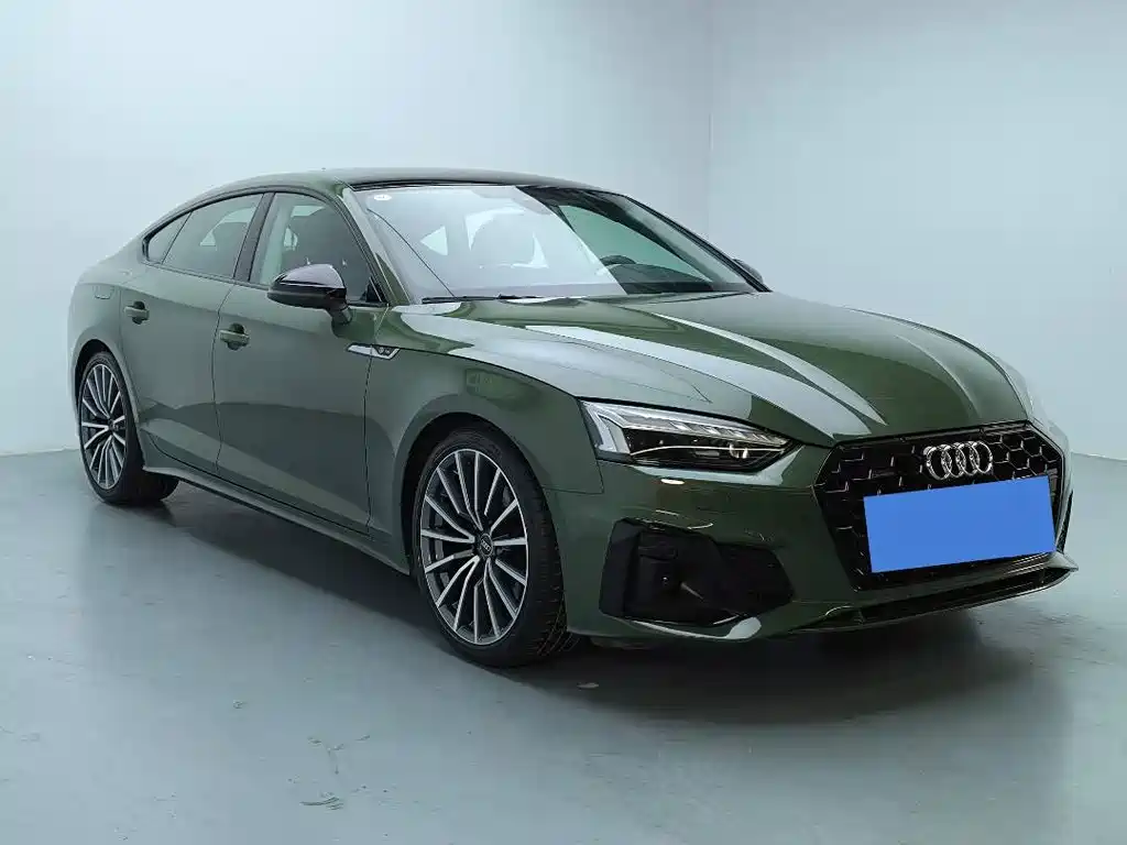 Audi A5 (Import) Sportback 40 TFSI quattro Luxury Dynamic