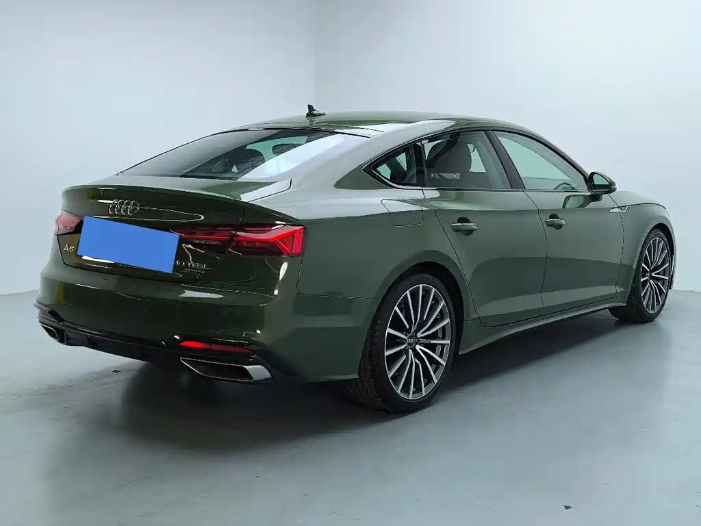 Audi A5 (Import) Sportback 40 TFSI quattro Luxury Dynamic