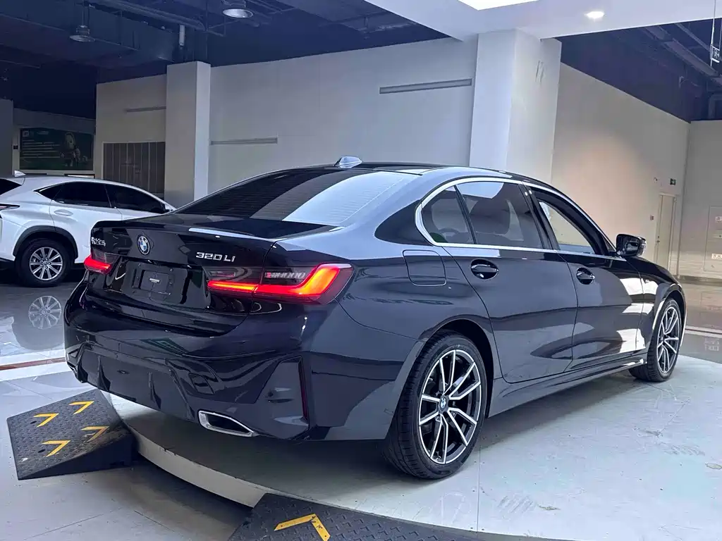 BMW 3 Series 320 Li M Sport Package