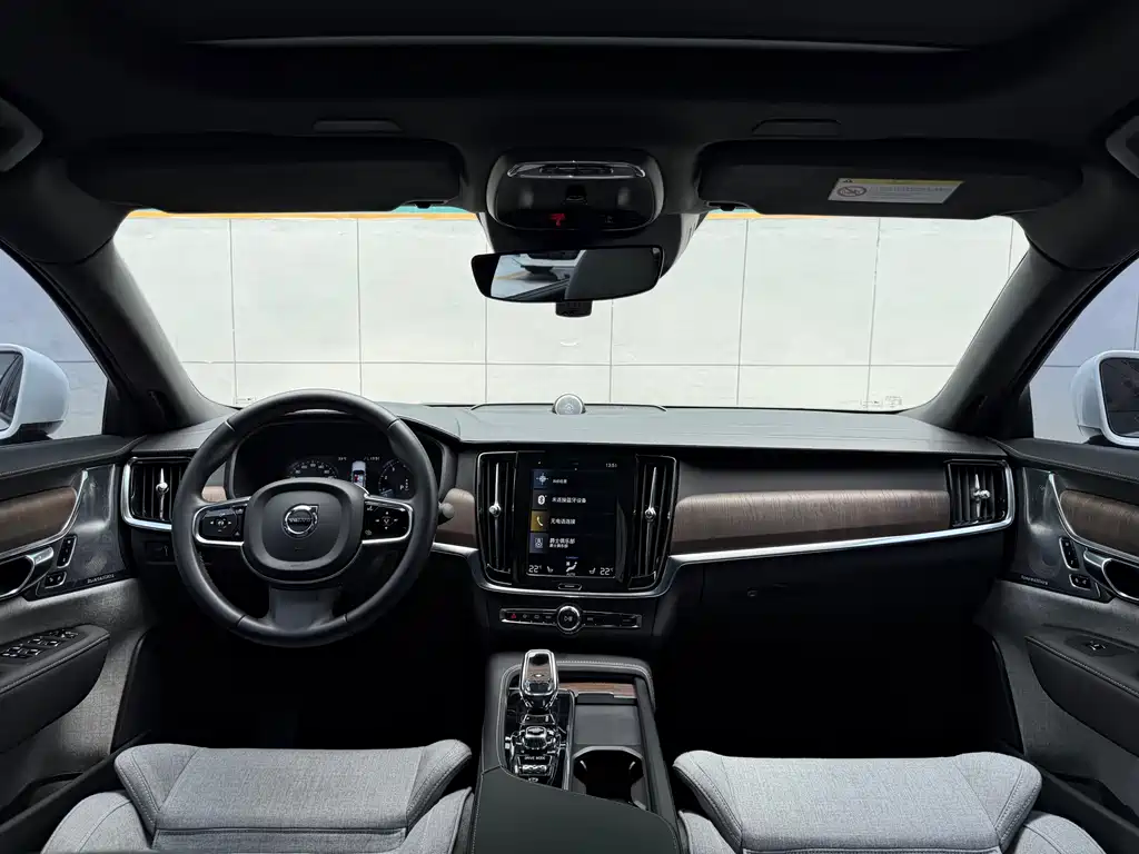 Volvo S90 B5 Smart Grace Luxury