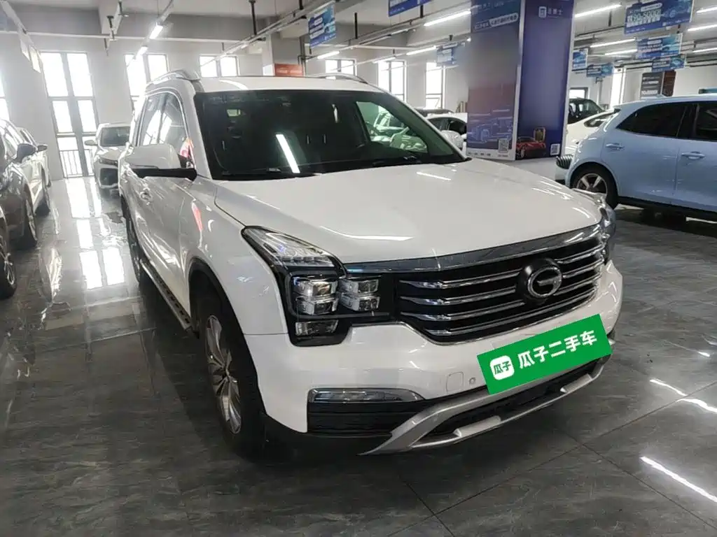 GAC Trumpchi GS8 320 T 2 WD Luxury Connected (7-seat)