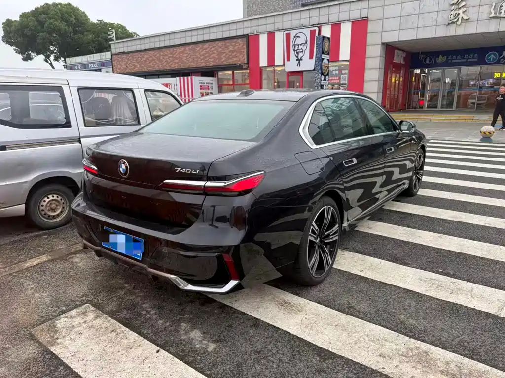 BMW 7 Series 740 Li Leading M Sport Package