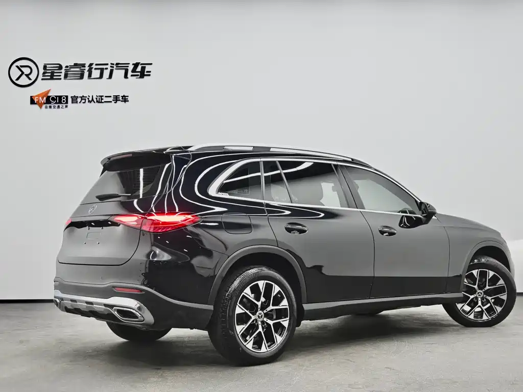Mercedes-Benz GLC Facelift GLC 260 L 4 MATIC Dynamic 5-seat