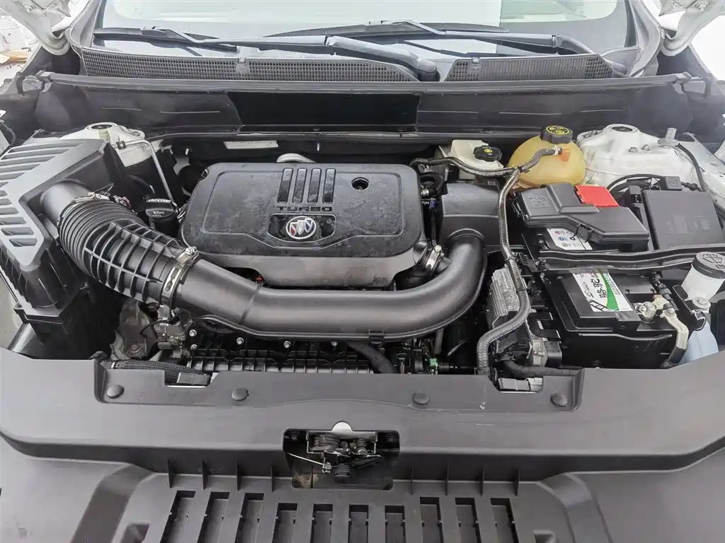 Enclave 28 T 2 WD Distinguished