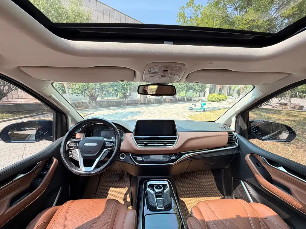 Maxus G20 2.0 T Gasoline Auto Luxury