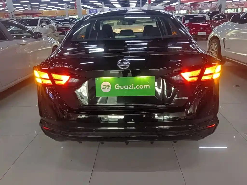 Teana 2.0 L XL Comfort