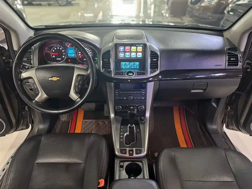 Captiva 2.4 L 4 WD Flagship 7-seat