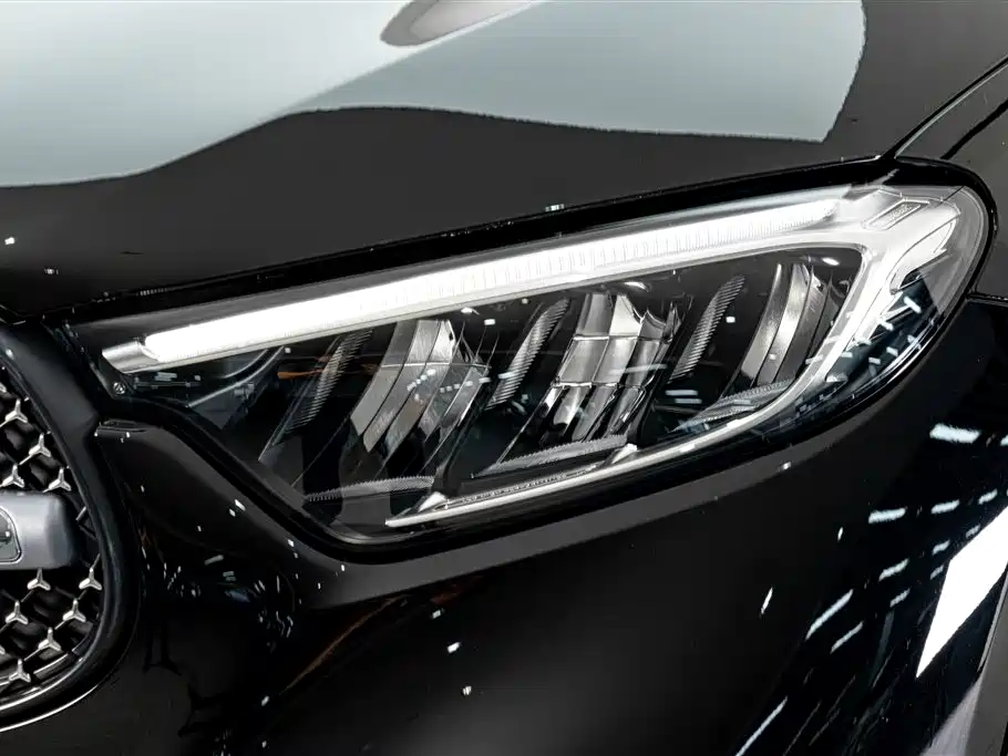 Mercedes-Benz GLC GLC 300 L 4 MATIC Dynamic 5-seat