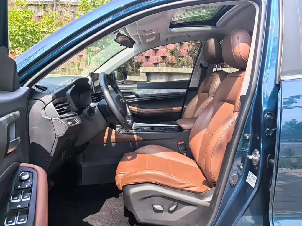 Vision X6 PRO 1.4 T Auto Distinguished
