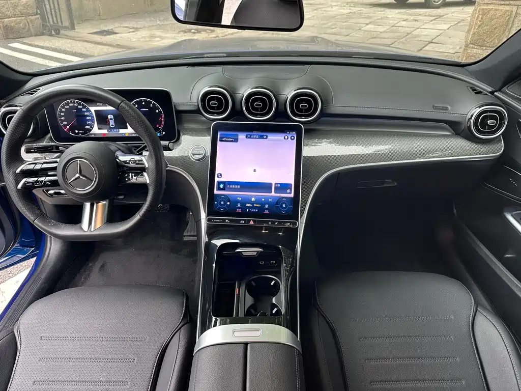 Mercedes-Benz C-Class Facelift C 200 L Sport