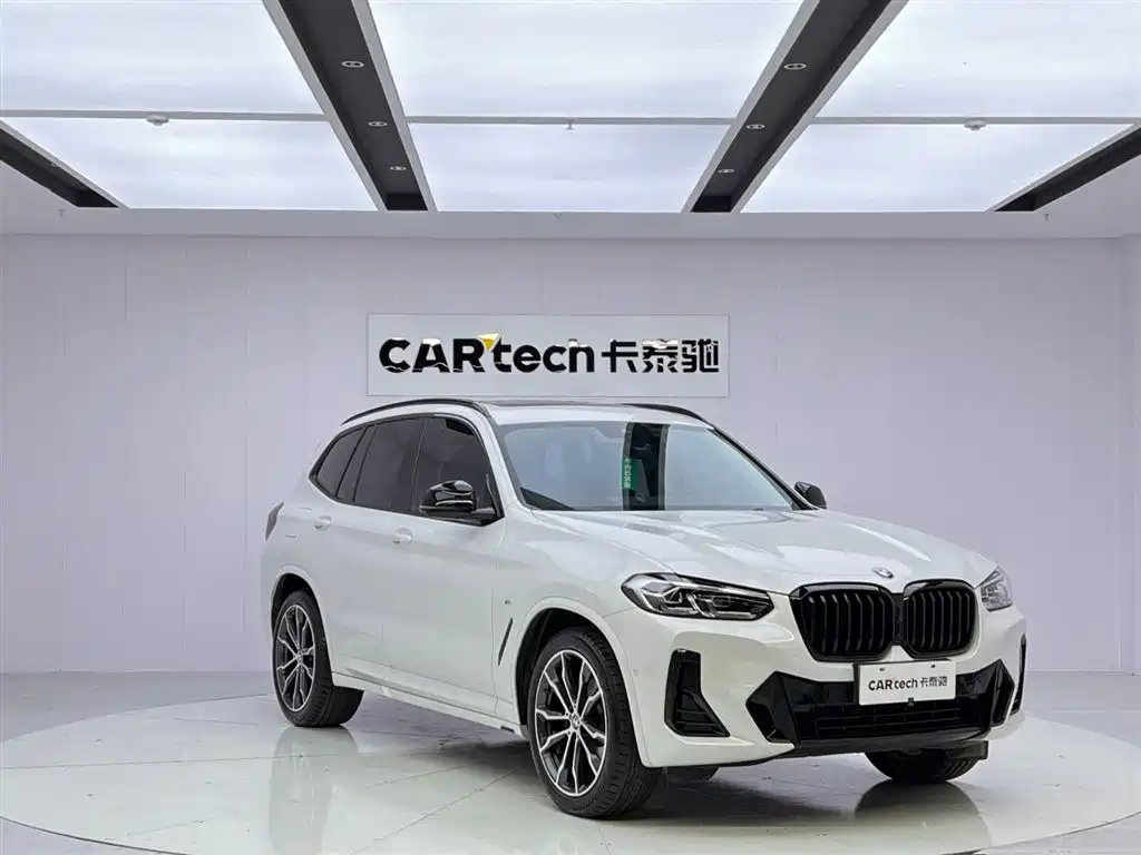 BMW X3 Facelift xDrive30 i Leading M Night Package
