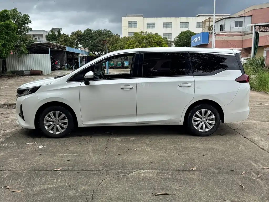 GAC Trumpchi M6 270 T Auto Luxury (7-seat) CN-V