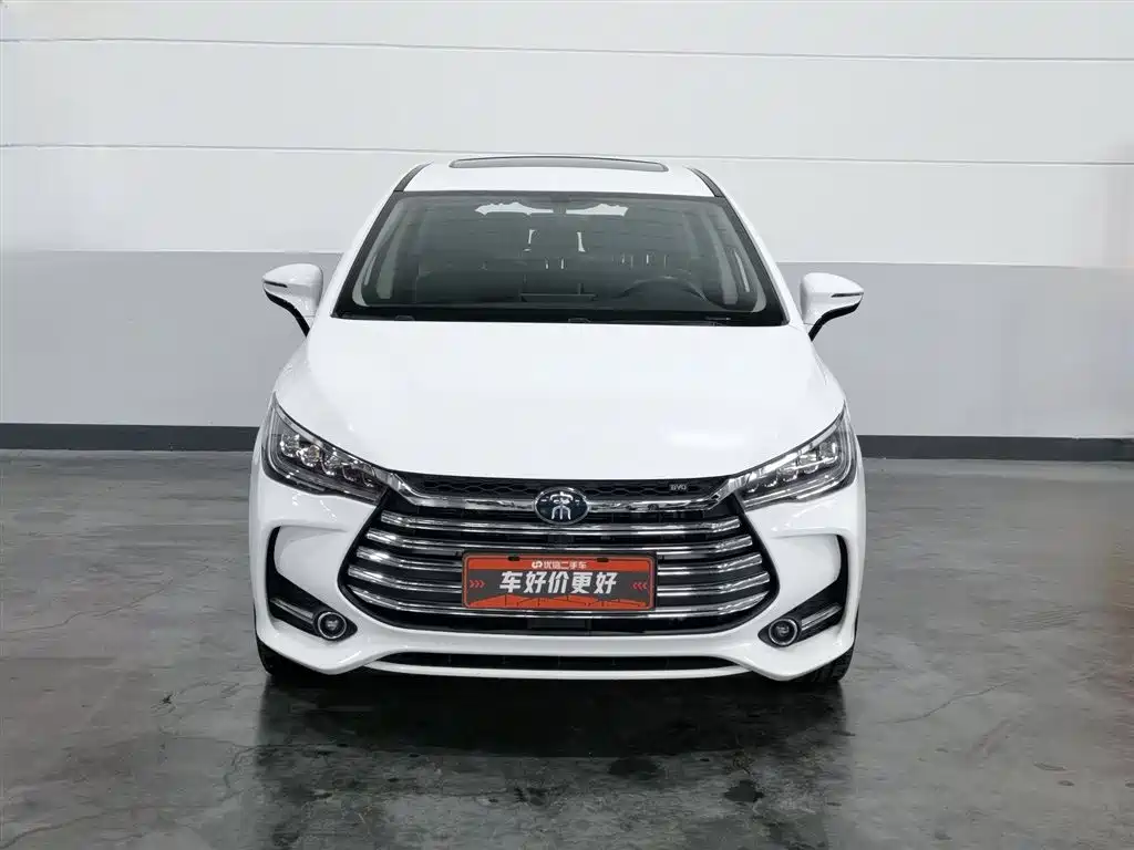 Song MAX NEV 宋MAX新能源 2019款 DM 1.5 T 智联致进型 7座 国VI