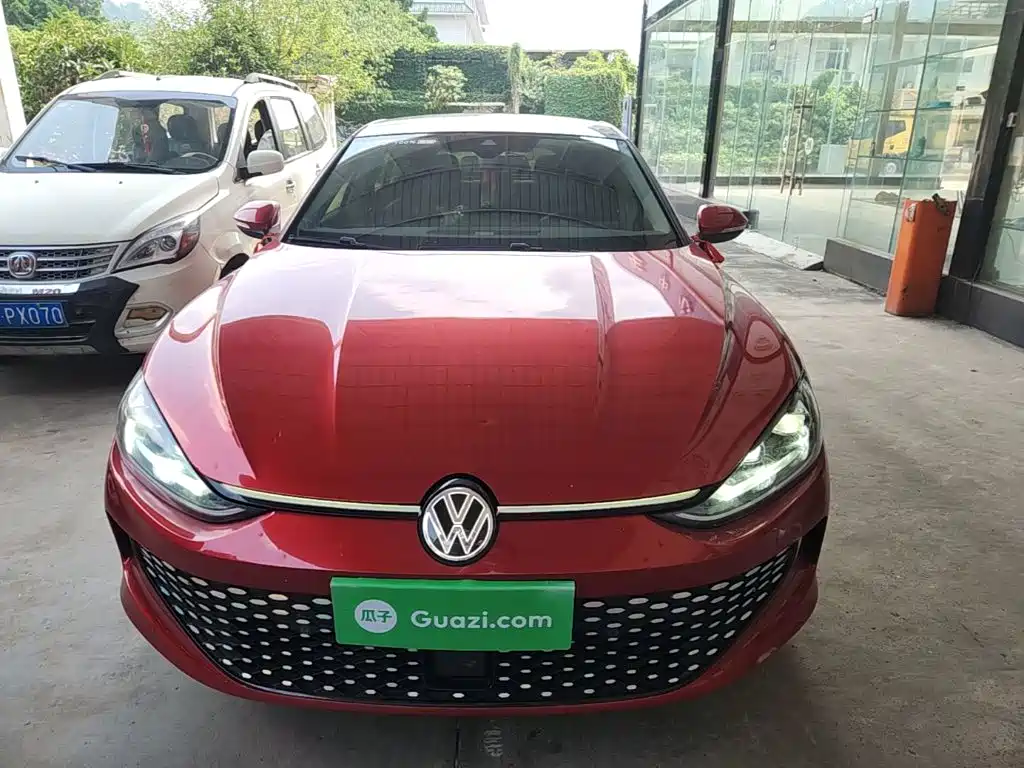 Lamando Lamando L 280 TSI DSG Spicy Cool