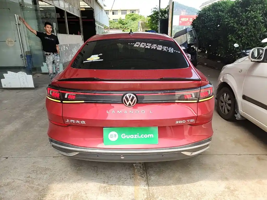 Lamando Lamando L 280 TSI DSG Spicy Cool