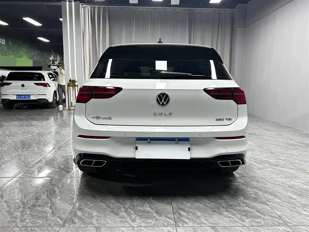 Golf Facelift 280 TSI DSG R-Line Lite
