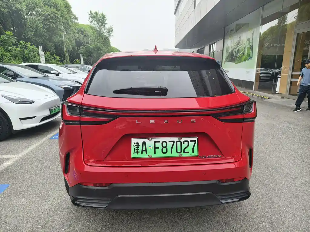 Lexus NX NEV 400 h+ Smooth