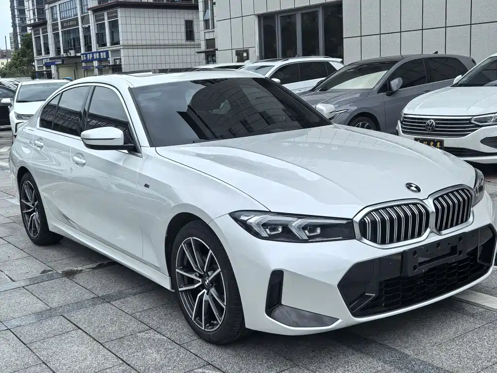 BMW 3 Series 320 i M Sport Package
