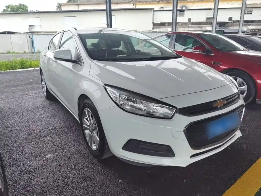 Cruze 1.5 L Auto Fashion Sunroof