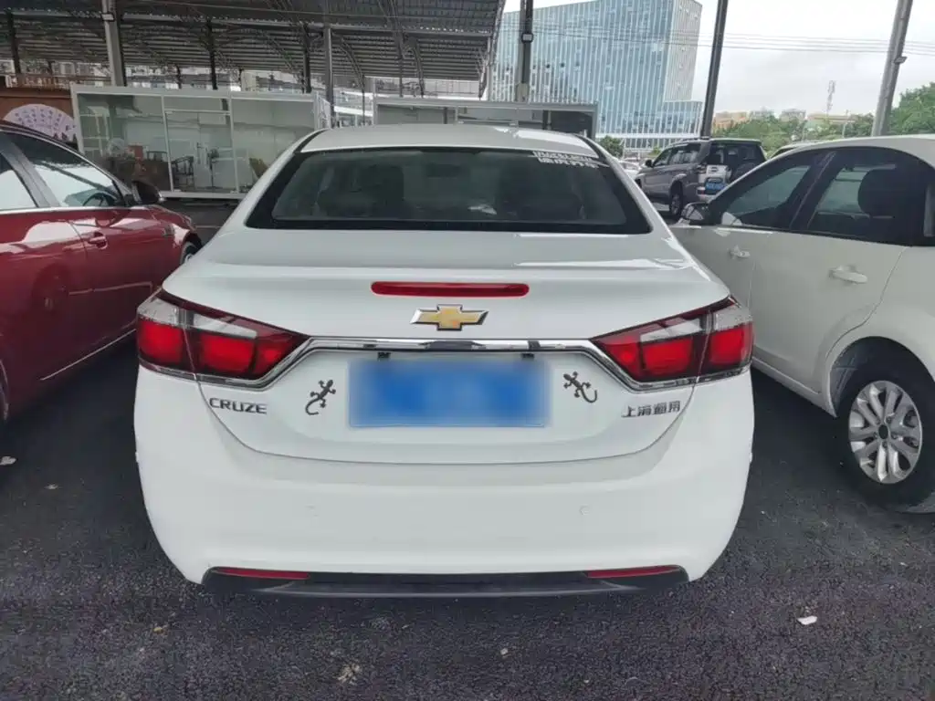 Cruze 1.5 L Auto Fashion Sunroof