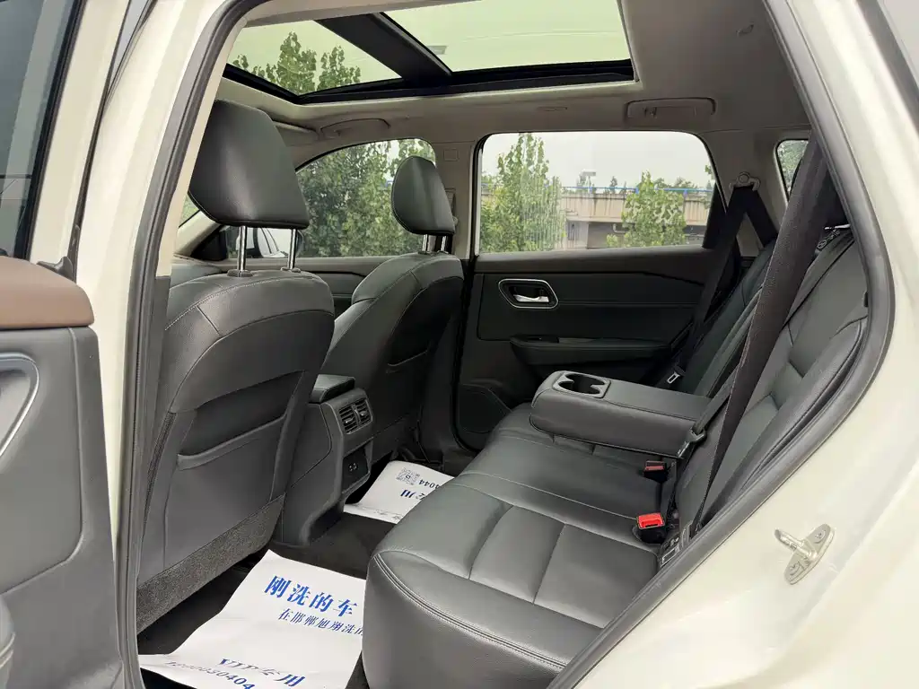 X-Trail VC-Turbo 300 CVT 4 WD Premium
