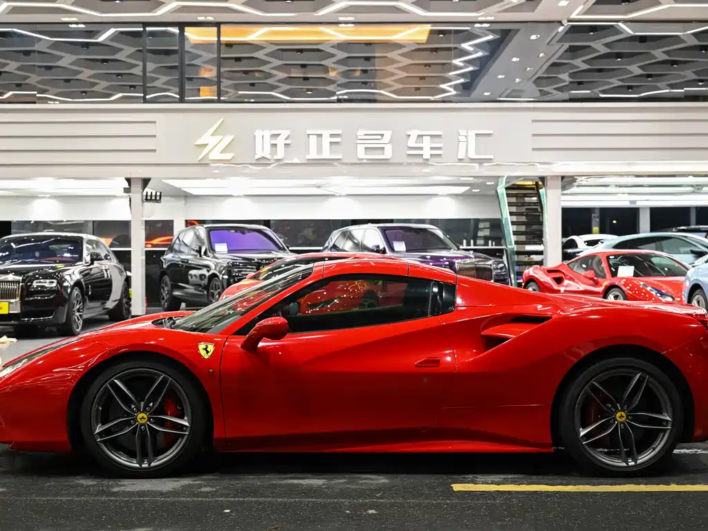 Ferrari 488 488 Spider