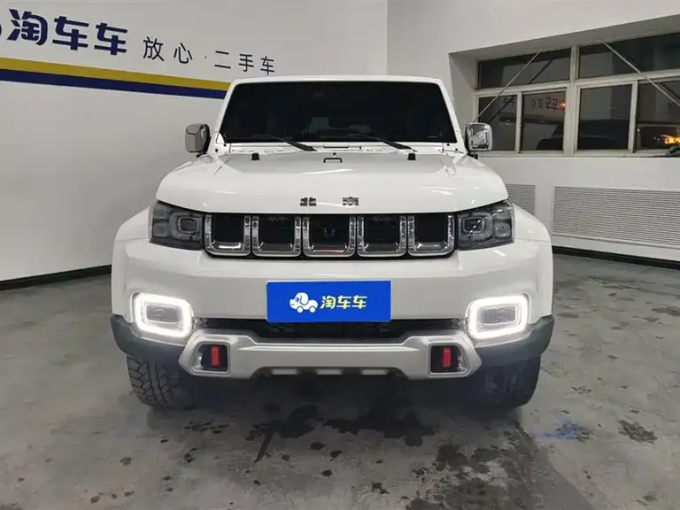 BAIC BJ40 PLUS 2.3 T Auto 4 WD Premium CN-VI