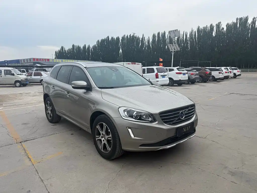 Volvo XC60 (Import) T5 Smart Ease