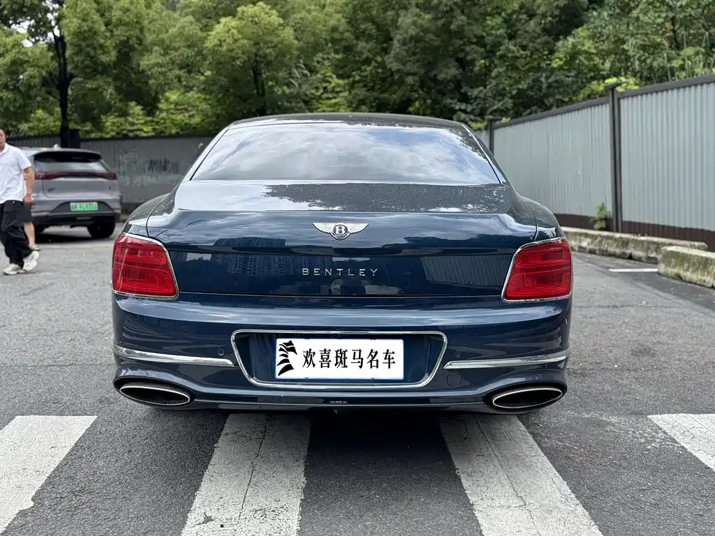 Flying Spur 6.0 T W12 Standard