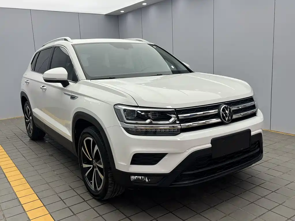 Tharu 280 TSI 2 WD Luxury